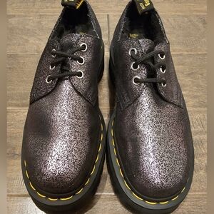 NWOB. Dr. Martens Metallic Black Glitter Platform Shoes. Womens Size 8. No Box